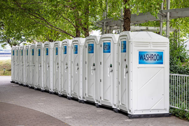 Types of Portable Toilets We Offer in Lincoln Park, NJ